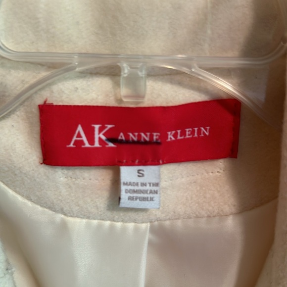 Anne Klein - Picture 3 of 4